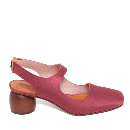 Scarpin Villa Boneca